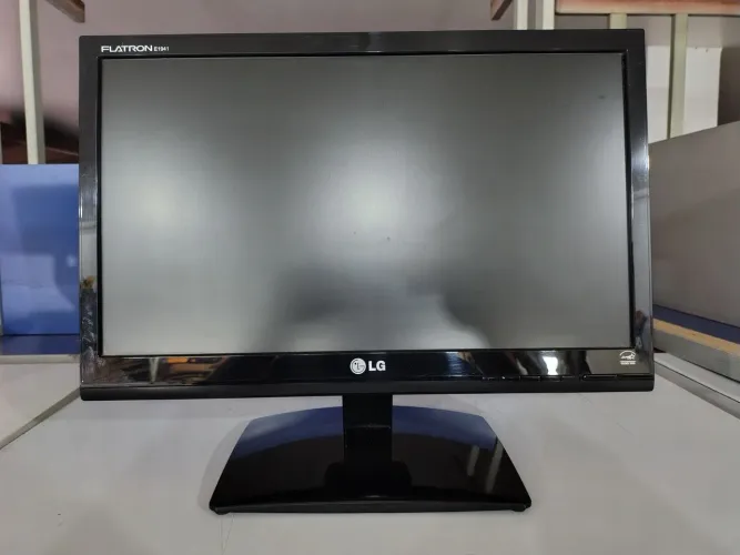 Monitor LG Flatron 19''