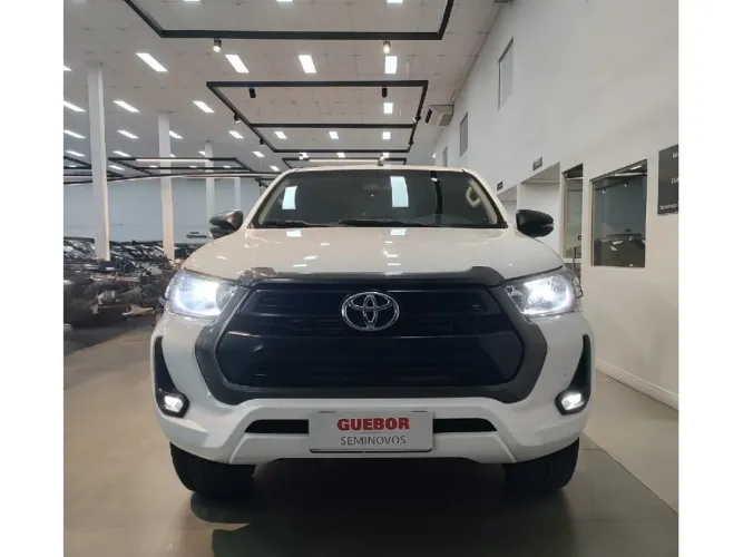 Toyota Hilux CD 4X4 2.8 Diesel Aut. 2024