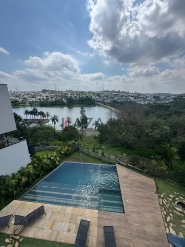 Comprar/vendo: Casa sobrado à venda no condomínio de alto padrão Reserva da Serra, Jundiaí