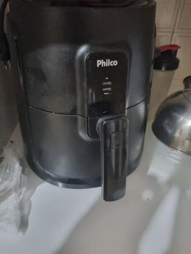 Fritadeira Air Fryer Gourmet Philco 4,4 Litros 1500w Preto Pfr15pg - 127v