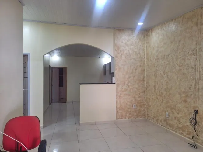 Casa desocupada a Venda