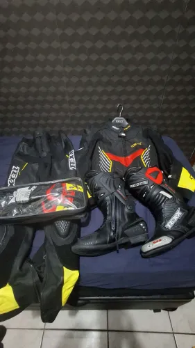 Vendo Macacao Texx Pista 2 Peças