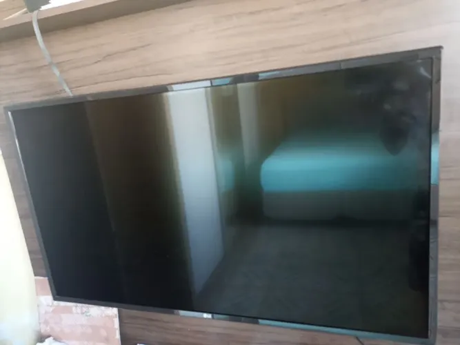 Tv 43 Polegadas LG Smart Com Tela Quebrada