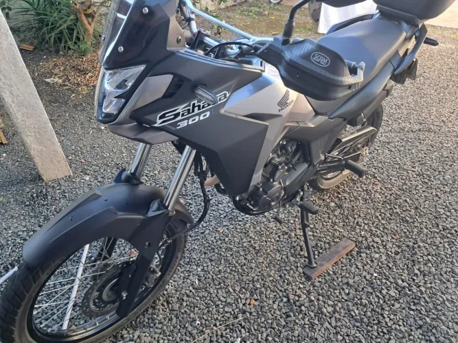 Vendo moto Honda Sahara 2024