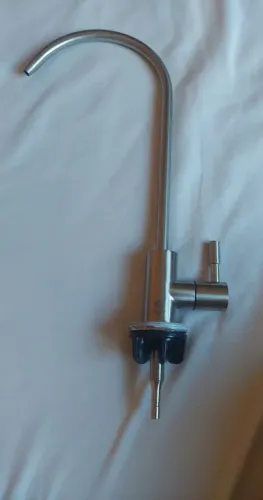 Torneira de água para cozinha