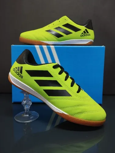 Chuteira Futsal