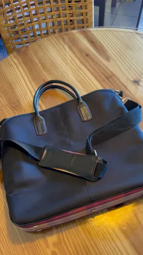 Bolsa para Notebook Grande - Nylon, Várias Divisórias, Como Nova!