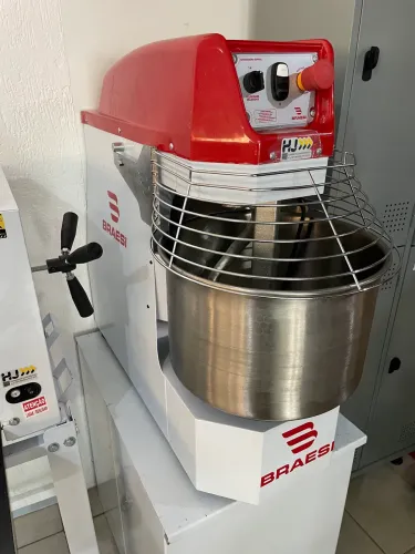 MB Amassadeira espiral 15kg - Braesi 