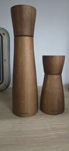 MOEDOR DE SAL PIMENTA 25 CM e 15 CM ACÁCIA DUX