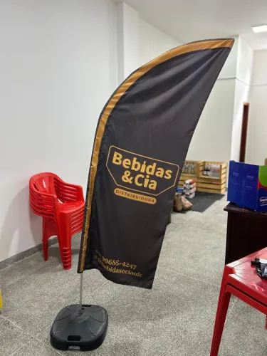 Estrutura de windbanner, base para banner