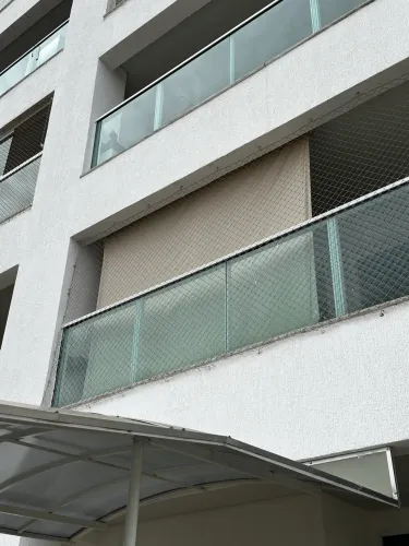 Toldo bege usado 3 meses apenas