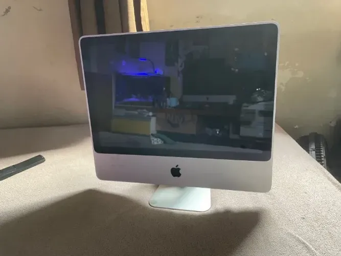  Apple Imac A1224, Ao Ligar Fica Apitando e não aparece nada na Tela, Para Reparo Ou Peças
