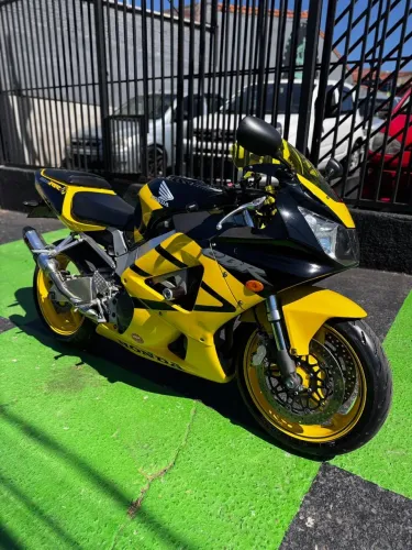 HONDA CBR 929RR  2001