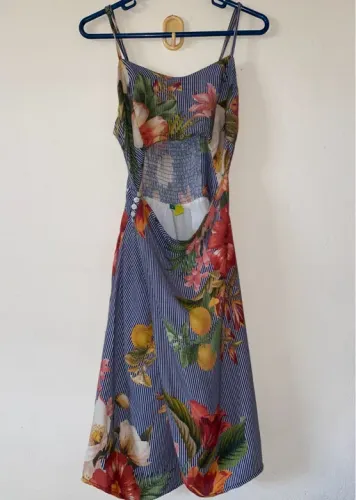 Vestido curto Farm P