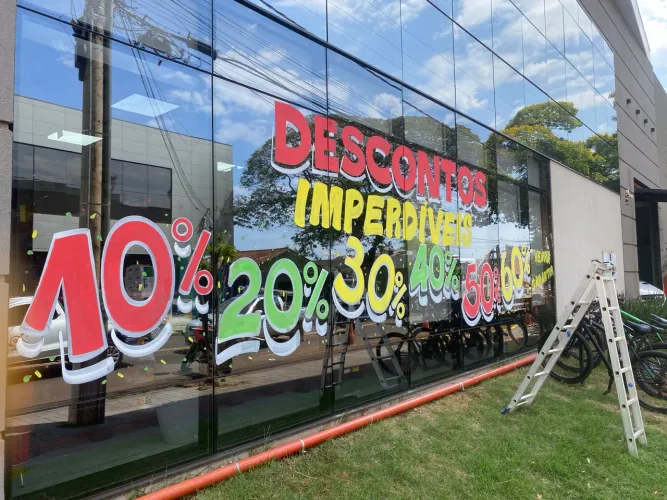 LETREIRO VITRINE