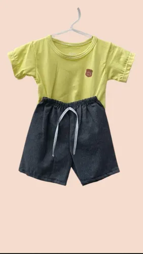 Conjunto Infantil - Camiseta e Bermuda