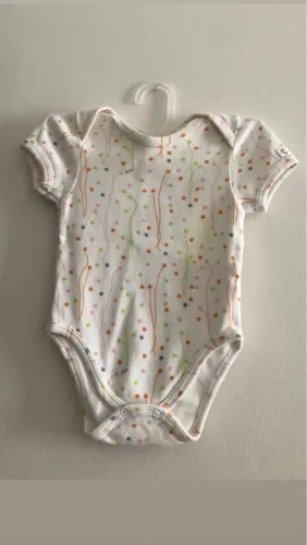 Macacão (body) para bebês 02 meses