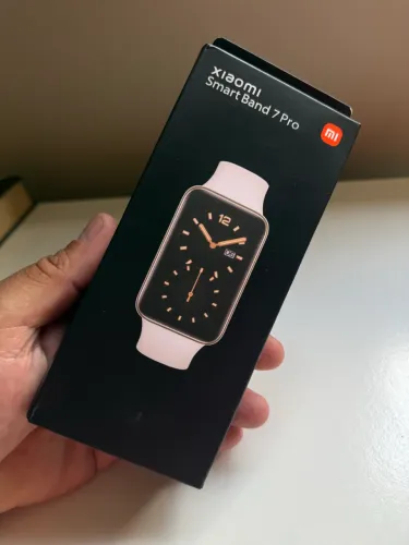 Smartwatch Xiaomi Smart Band 7 Pro - NOVO, na caixa!