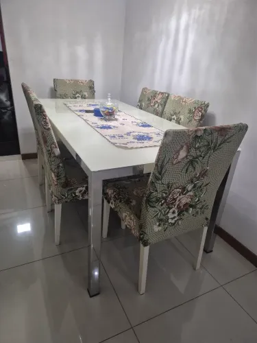 Mesa jantar tampo vidro 6 cadeiras linho (última foto)