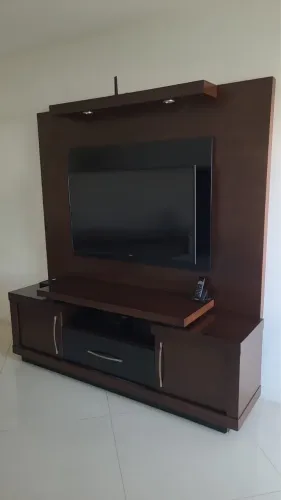 Home / Painel para TV em Madeira Maciça | Rio Decor