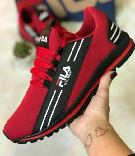 Tênis feminino fila