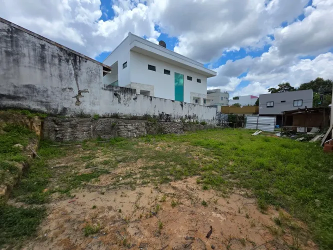 Adquira este lote em condomínio fechado (VENDA)