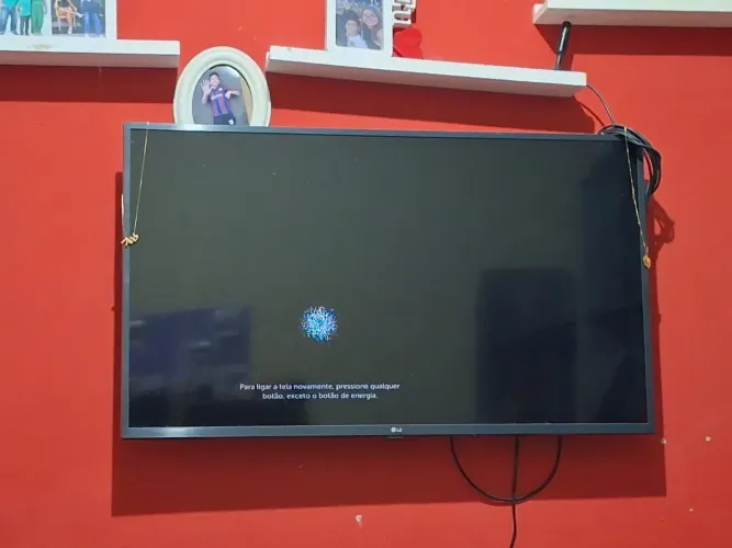 Vende-se Smartv LG 43 polegadas 
