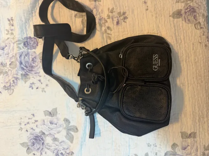 Bolsa tira colo oficial GUESS