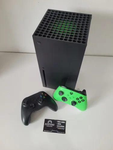 Xbox Series X 1TB SSD Completo 2 Controles (Aceito Cartão)