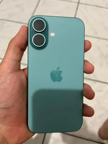 Vendo iPhone 16 128gb