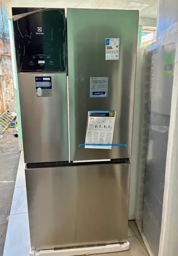 Geladeira 3 portas IM8S 590L