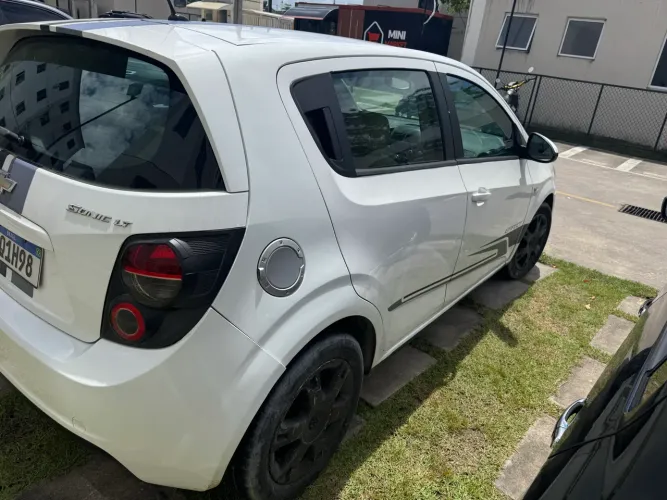 Chevrolet Sonic HB LT 1.6 16V Flexpower 5P Mec. 2013