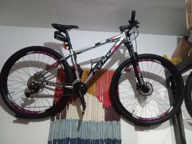 Bicicleta Sense Tam 17 com nota fiscal 18 velocidade