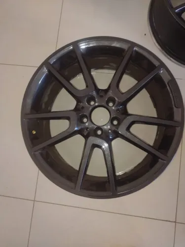 RODA UNICA MERCEDES 19" ORIGINAL C43  