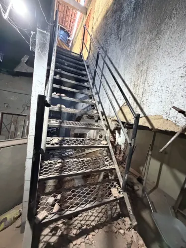 Escada de ferro