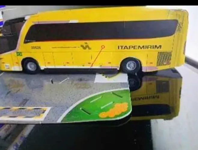 Ônibus gontijo itapemirim util brinquedo miniatura