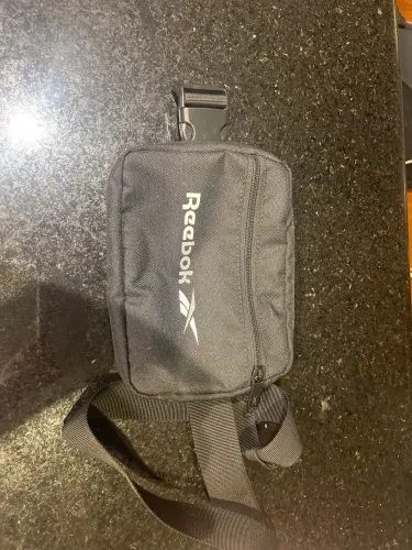 Bolsa Reebok Transversal Preta - Seminova