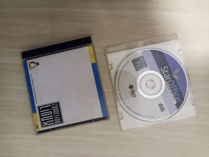 Linux Conectiva 7.0 + StarOffice CD