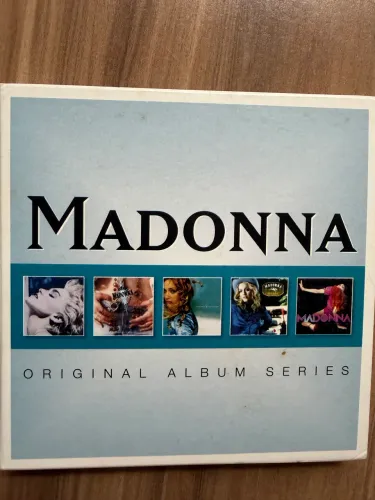 Madonna Original Álbum Séries