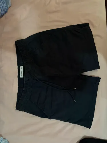 short preto hering P