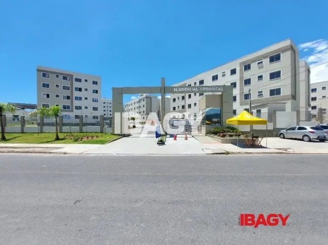 Excelente Apartamento 2 dormitório(s) em Bela Vista - Palhoça