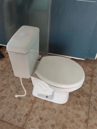 Vaso Sanitário com Caixa Acoplada Branco