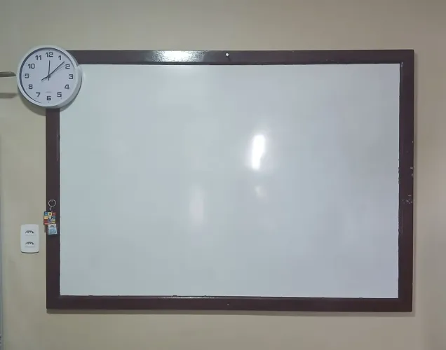 Quadro Branco Não Magnético
