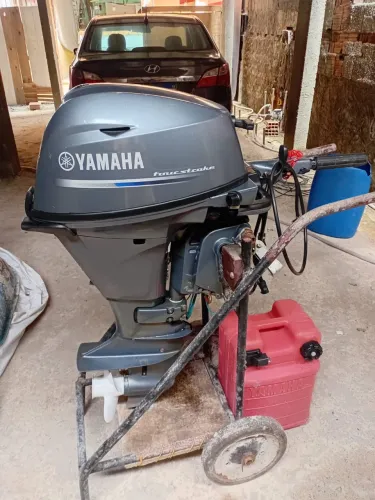 Motor de popa yamaya 4 tempo 20 hp