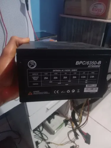 Fonte 600 watts