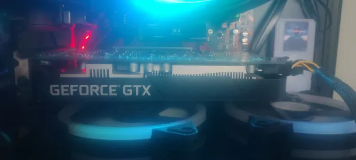 VENDO- GALAX GTX 1650 OC 4gb 