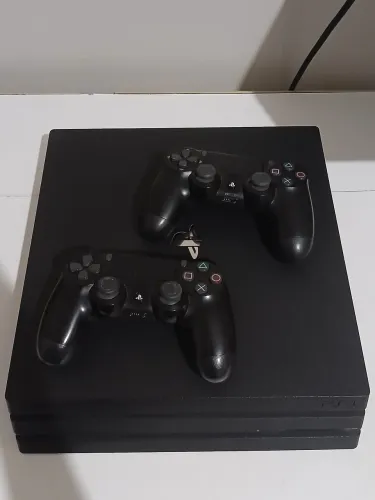 PS4 PRO