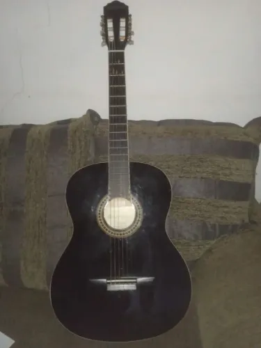 Violão Gianinni perfeito( Não entrego)