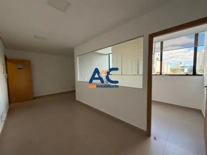 Sala comercial no bairro Jaraguá
