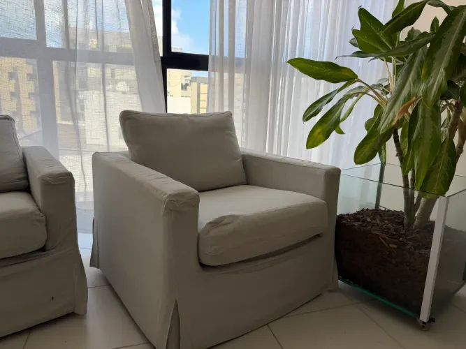 Poltronas para sala de estar.
